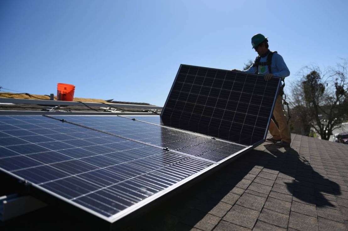 All New Homes in California Now Require Solar