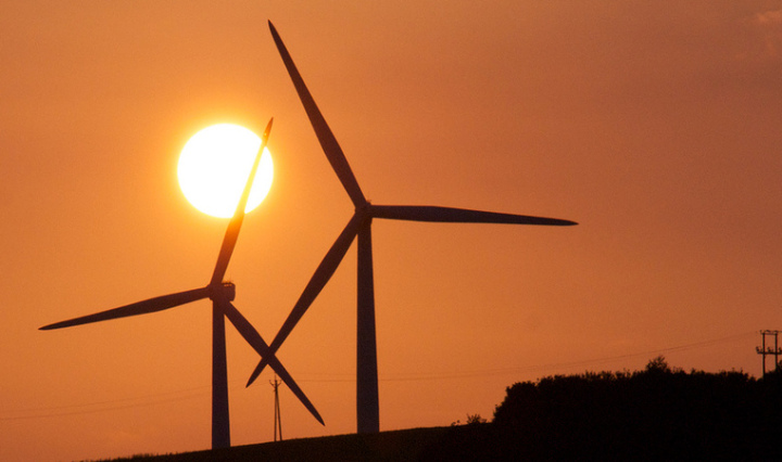 Urgent Report: Humanity is not Investing Enough into Renewable Energy!
