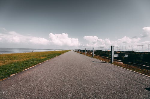 Municipal Seawall Inequality
