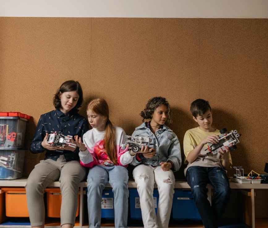 Why Less Hierarchal Relationships Can Help Scientific&nbsp;Output