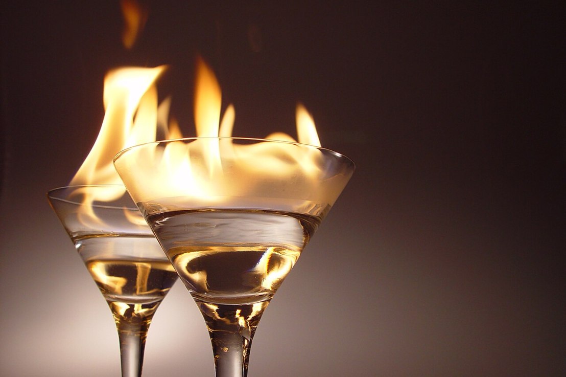The Science Behind Flaming&nbsp;Cocktails