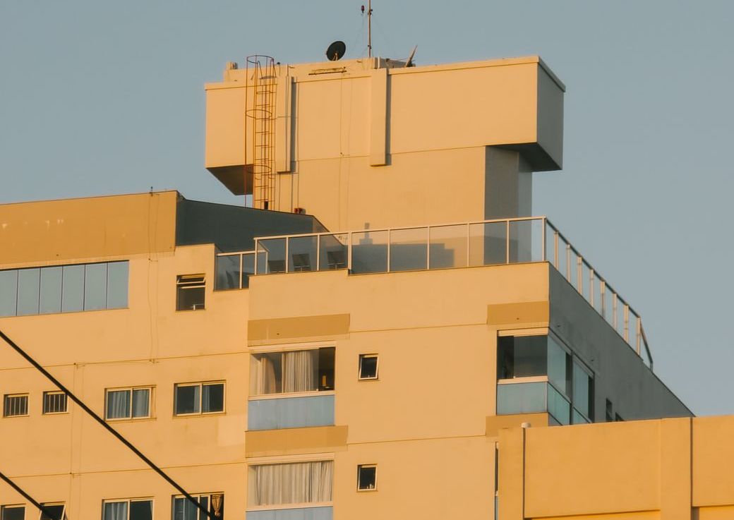 Benefits and Drawbacks of Flat&nbsp;Roofs